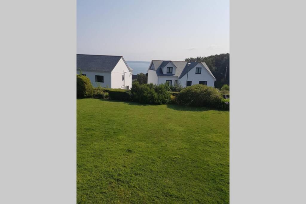 St Ives Apartment Private Parking With Garden 10 Minute Walk Into Town And Beach Εξωτερικό φωτογραφία