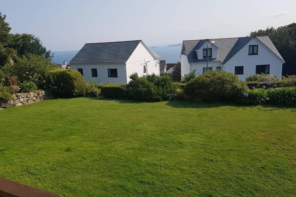 St Ives Apartment Private Parking With Garden 10 Minute Walk Into Town And Beach Εξωτερικό φωτογραφία
