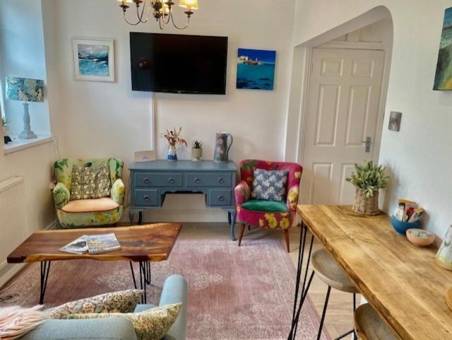 St Ives Apartment Private Parking With Garden 10 Minute Walk Into Town And Beach Εξωτερικό φωτογραφία